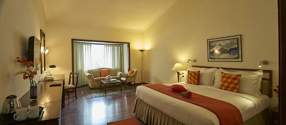 Hotel Club Mahindra White Meadows Manāli Esterno foto